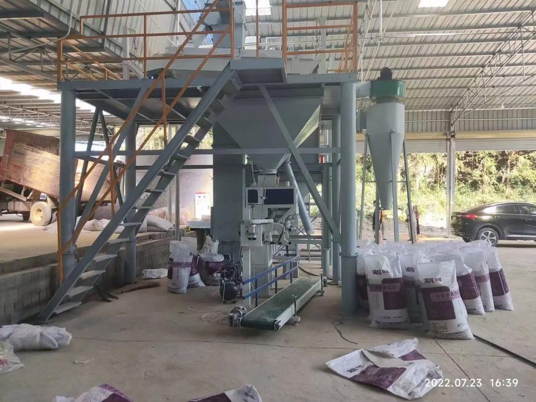 飼料機(jī)械設(shè)備生產(chǎn) 配方精良、原料新鮮與嚴(yán)格工藝的完美結(jié)合